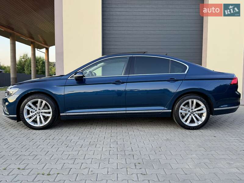 Седан Volkswagen Passat 2020 в Стрию