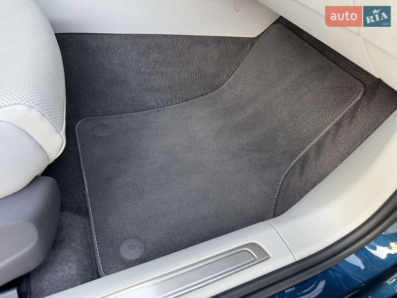 Седан Volkswagen Passat 2020 в Стрию