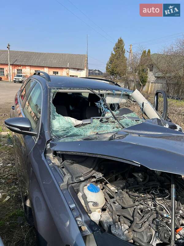Универсал Volkswagen Passat 2011 в 