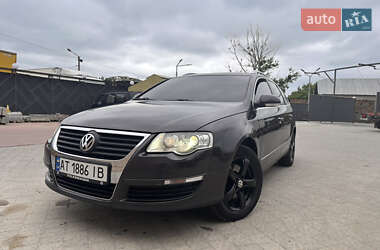 Універсал Volkswagen Passat 2009 в Івано-Франківську