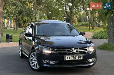 Седан Volkswagen Passat 2012 в Киеве