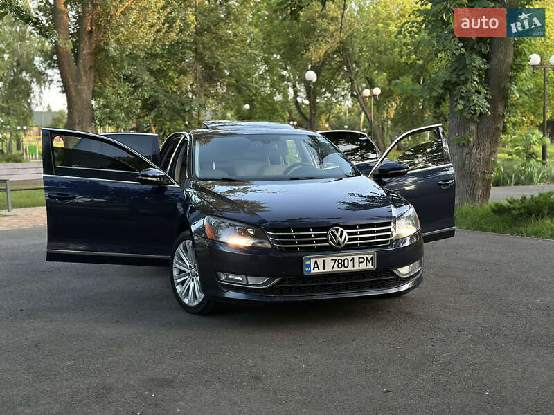 Седан Volkswagen Passat 2012 в Киеве