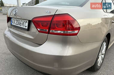 Седан Volkswagen Passat 2015 в 