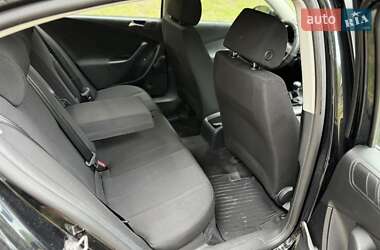 Седан Volkswagen Passat 2006 в 