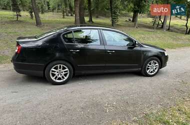 Седан Volkswagen Passat 2006 в 