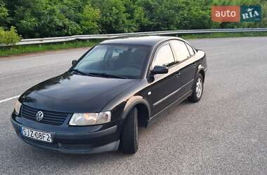 Седан Volkswagen Passat 2000 в Ірпені