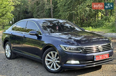 Седан Volkswagen Passat 2015 в Рожище