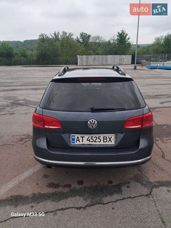 Универсал Volkswagen Passat 2011 в Черновцах