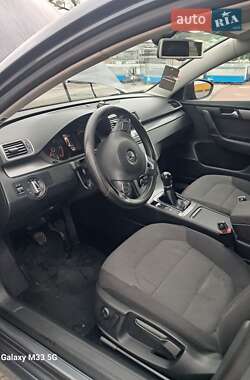 Универсал Volkswagen Passat 2011 в 