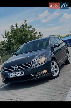 Універсал Volkswagen Passat 2010 в Дубні