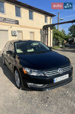 Седан Volkswagen Passat 2013 в Бурштині