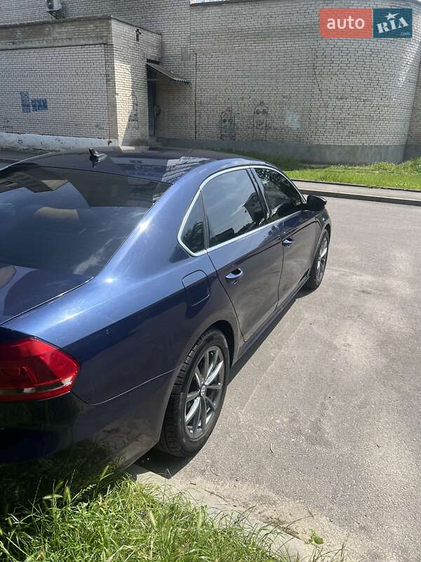 Седан Volkswagen Passat 2015 в Луцке фото 8 Седан Volkswagen Passat 2015 в Луцке