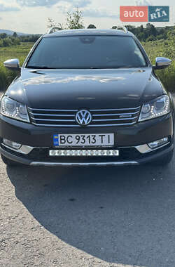 Универсал Volkswagen Passat 2012 в 