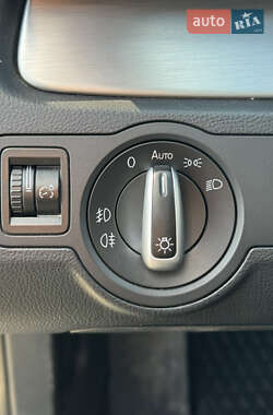 Универсал Volkswagen Passat 2012 в 