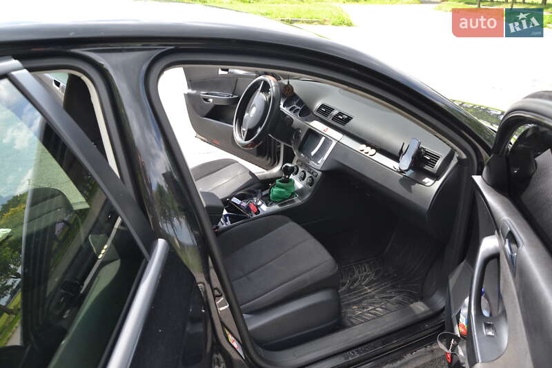 Седан Volkswagen Passat 2007 в Владимире