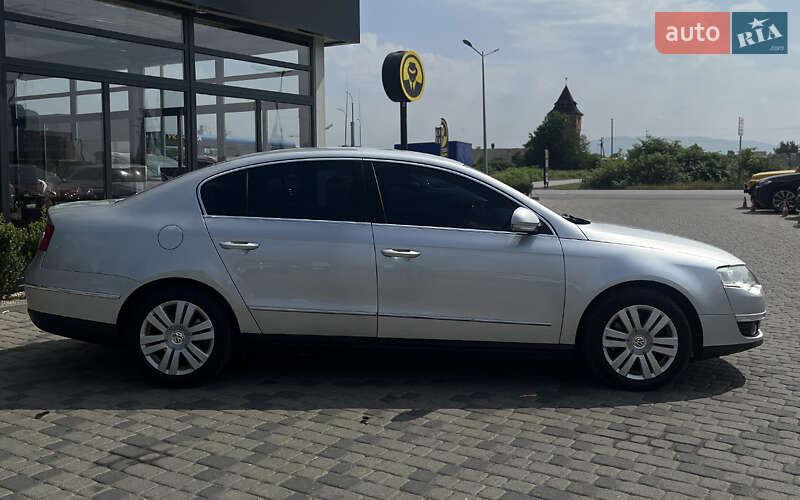 Седан Volkswagen Passat 2005 в Мукачево