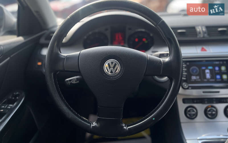 Седан Volkswagen Passat 2005 в Мукачево