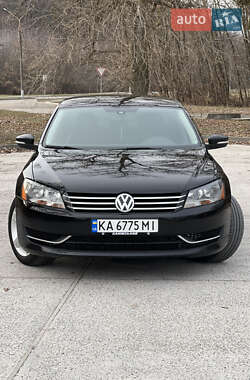 Седан Volkswagen Passat 2013 в Каневе