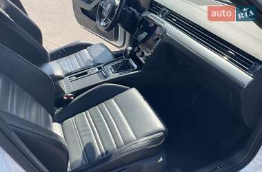 Седан Volkswagen Passat 2018 в 