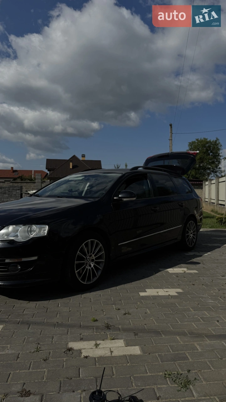 2010 Volkswagen Passat - мініатюра 14