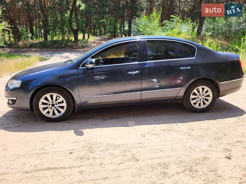 Седан Volkswagen Passat 2007 в Запорожье