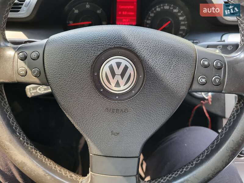 Седан Volkswagen Passat 2007 в Запорожье