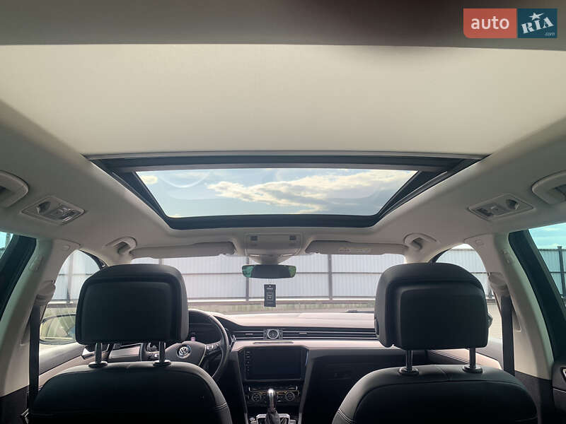 Универсал Volkswagen Passat 2019 в Луцке