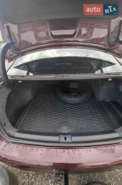 Седан Volkswagen Passat 2011 в 