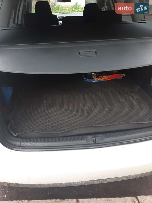 Универсал Volkswagen Passat 2009 в Чернигове фото 3 Универсал Volkswagen Passat 2009 в Чернигове