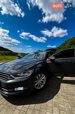 Универсал Volkswagen Passat 2016 в Ивано-Франковске