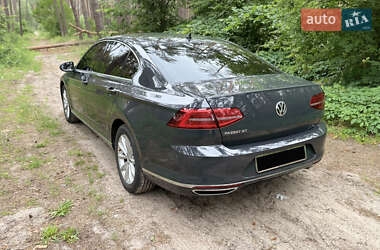 Седан Volkswagen Passat 2017 в 