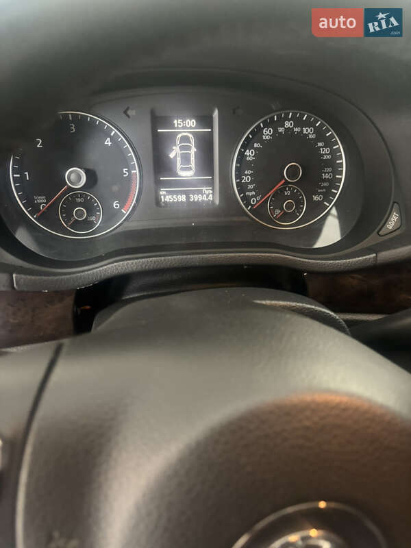 Седан Volkswagen Passat 2014 в Нововоронцовке