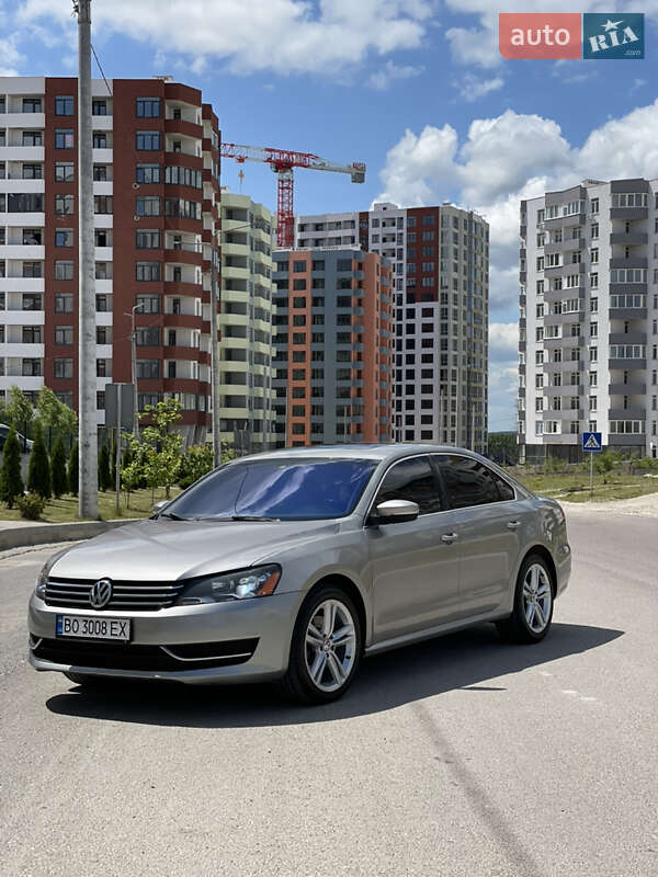 Седан Volkswagen Passat 2013 в Тернополі