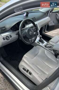 Седан Volkswagen Passat 2010 в 