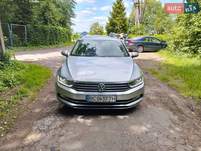 Універсал Volkswagen Passat 2019 в Львові