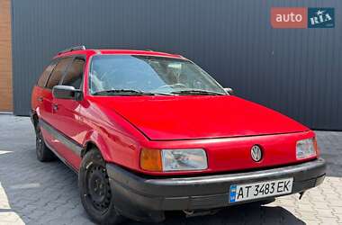 Універсал Volkswagen Passat 1992 в Івано-Франківську