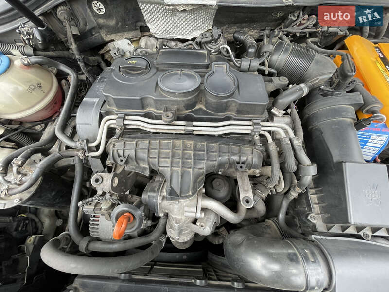 Седан Volkswagen Passat 2008 в Одессе