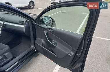 Универсал Volkswagen Passat 2010 в 
