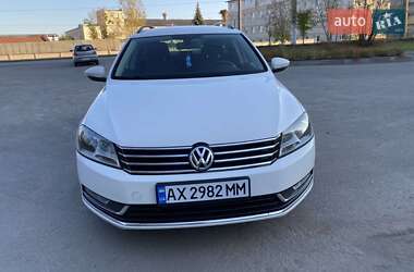 Универсал Volkswagen Passat 2011 в Харькове