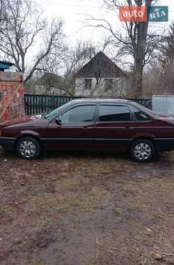 Седан Volkswagen Passat 1990 в Хорошеве