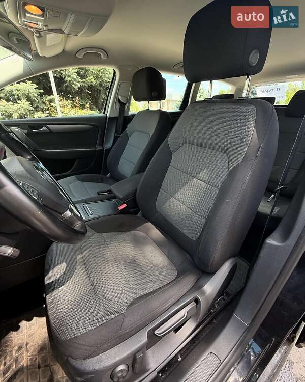 Универсал Volkswagen Passat 2014 в Запорожье