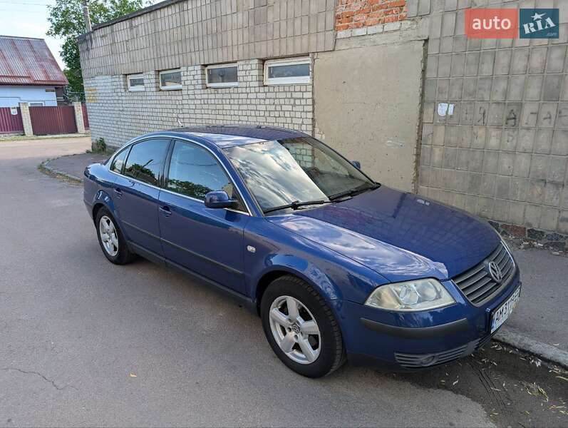 Седан Volkswagen Passat 2002 в Житомире