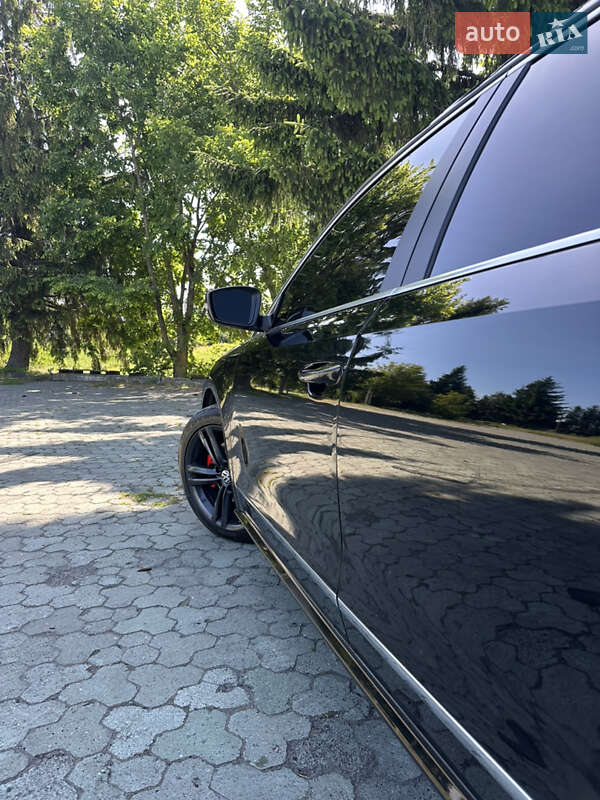 Седан Volkswagen Passat 2013 в Дубні