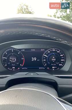 Универсал Volkswagen Passat 2017 в Могилев-Подольске