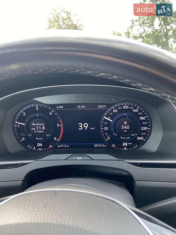 Универсал Volkswagen Passat 2017 в Могилев-Подольске