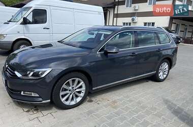 Универсал Volkswagen Passat 2017 в Могилев-Подольске
