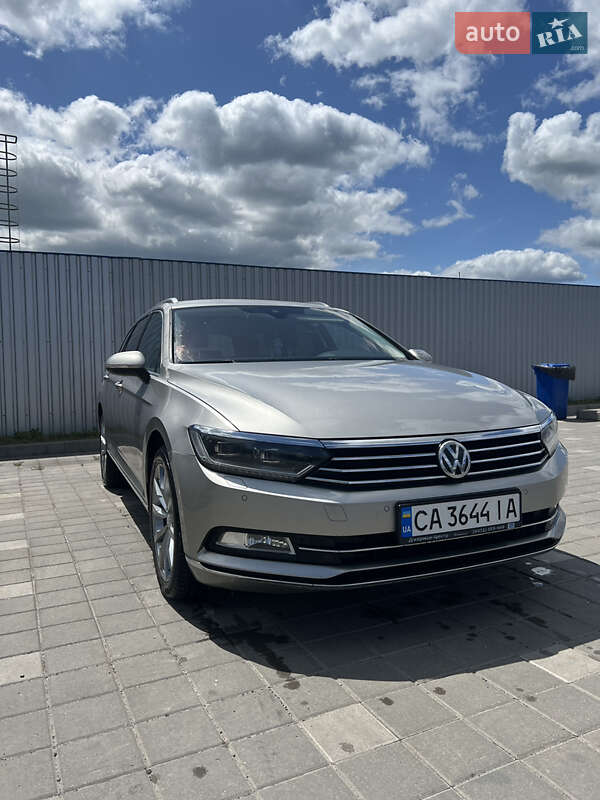 Універсал Volkswagen Passat 2015 в Черкасах