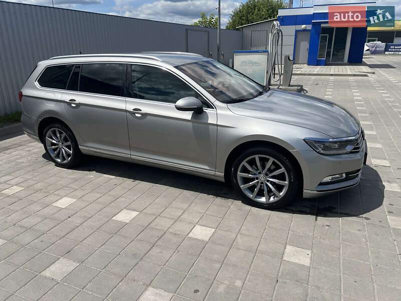 Універсал Volkswagen Passat 2015 в Черкасах