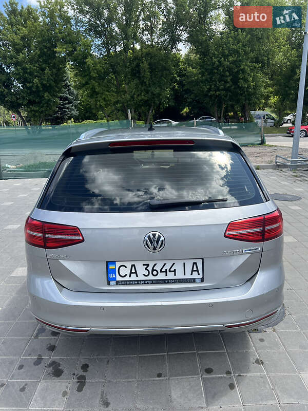 Універсал Volkswagen Passat 2015 в Черкасах