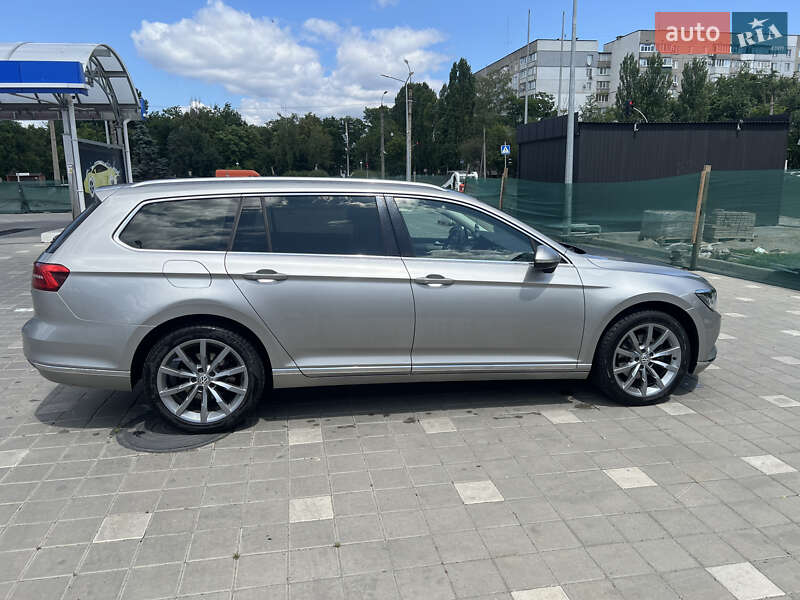 Універсал Volkswagen Passat 2015 в Черкасах